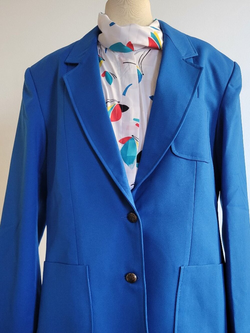 Royal Blue Blazer Jacket Size 12 Crest Buttons Tailored Classic Pre-Loved